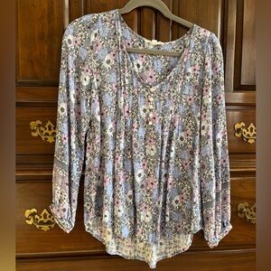 Jane and Delancey Blue and Pink Floral Blouse